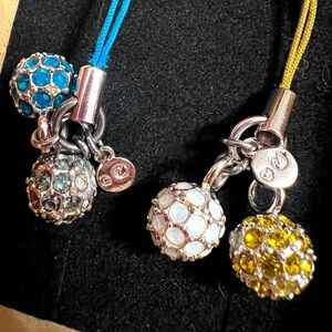 Authentic swarovsky crystals cellular phone headphone charm healing